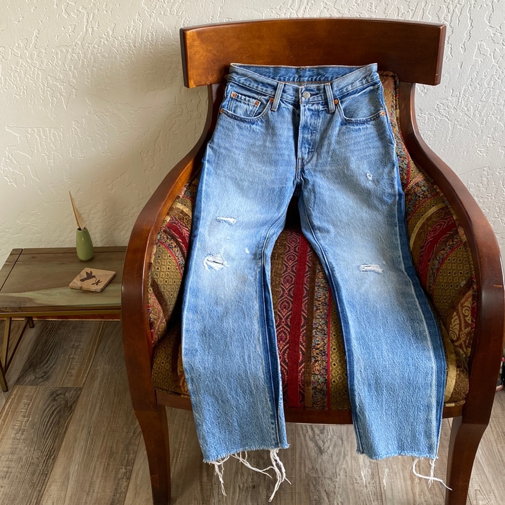 Levi’s 501 button down jeans - W 24 L 28